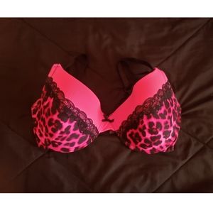 Women's Bra Size 38DD